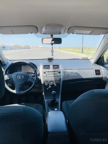 Toyota Corolla 2008, 175,000 km - 1.4 l - Sumqayıt