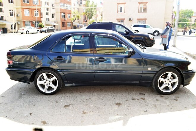 Mercedes C 240 1998, 292,000 km - 2.4 l - Bakı