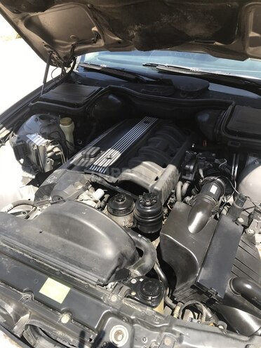 BMW 520 1997, 243,000 km - 2.0 l - Bakı