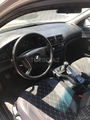 BMW 520 1997, 243,000 km - 2.0 l - Bakı