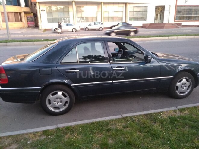 Mercedes C 180 1997, 259,000 km - 2.0 l - Bakı