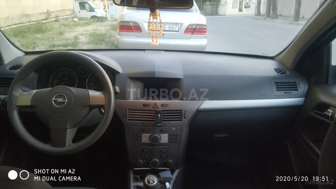 Opel Astra 2006, 251,000 km - 1.3 l - Bakı
