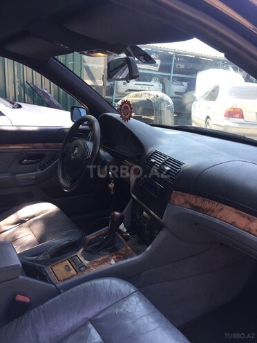 BMW 525 1997, 443,377 km - 2.8 l - Bakı