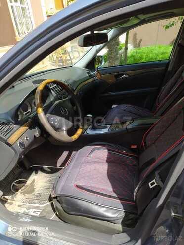 Mercedes E 270 2003, 342,000 km - 2.7 l - Bakı