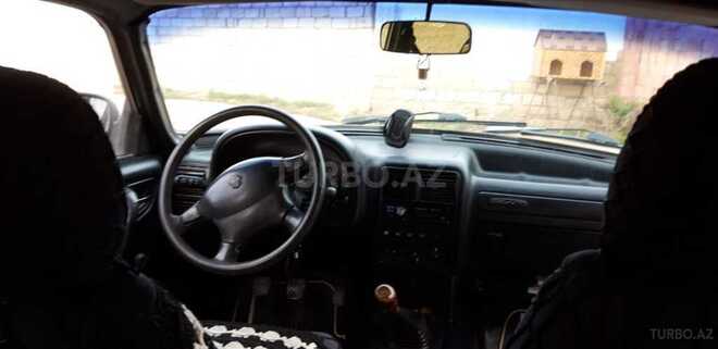 GAZ 3110 2003, 225,000 km - 2.5 l - Şirvan