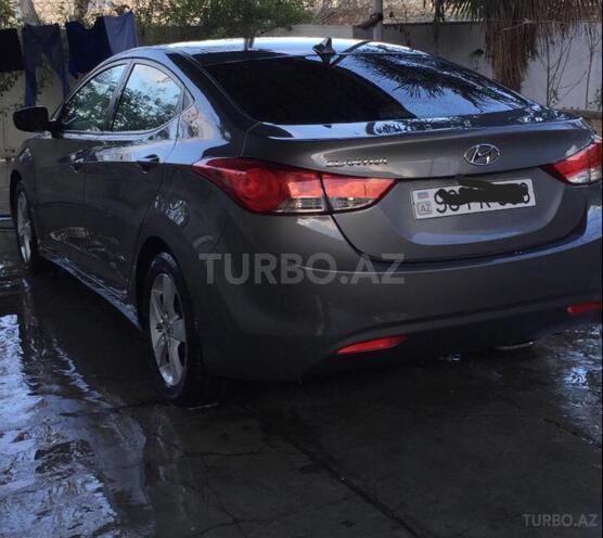Hyundai Elantra 2013, 133,000 km - 1.8 л - Tovuz