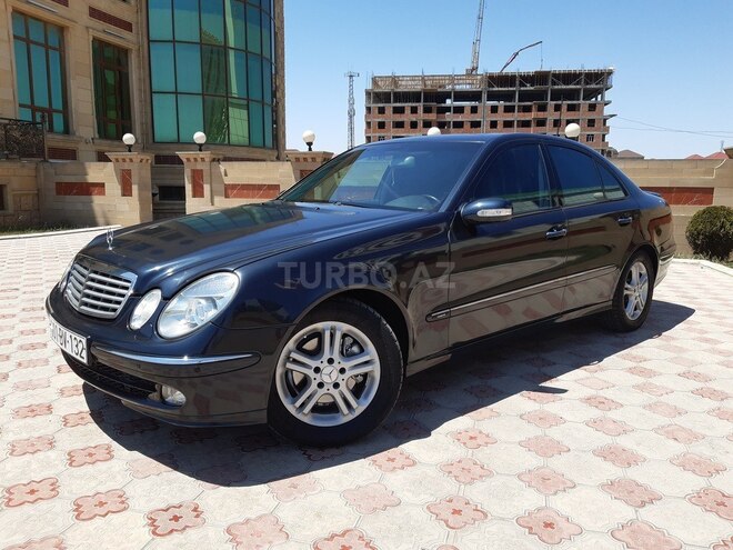 Mercedes E 240 2002, 235,000 km - 2.6 л - Bakı