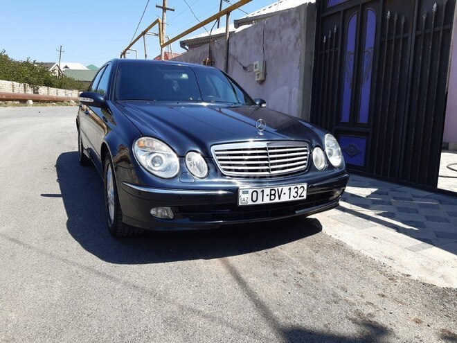 Mercedes E 240 2002, 235,000 km - 2.6 л - Bakı