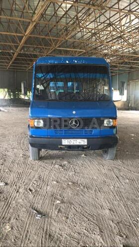 Mercedes 609 D 1996, 297,236 km - 4.0 l - Gəncə