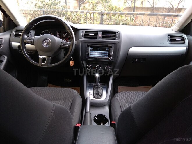 Volkswagen Jetta 2013, 85,000 km - 2.0 l - Bakı