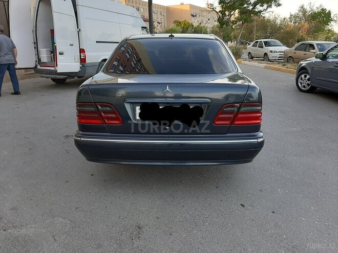 Mercedes E 270 2000, 327,917 km - 2.7 l - Bakı