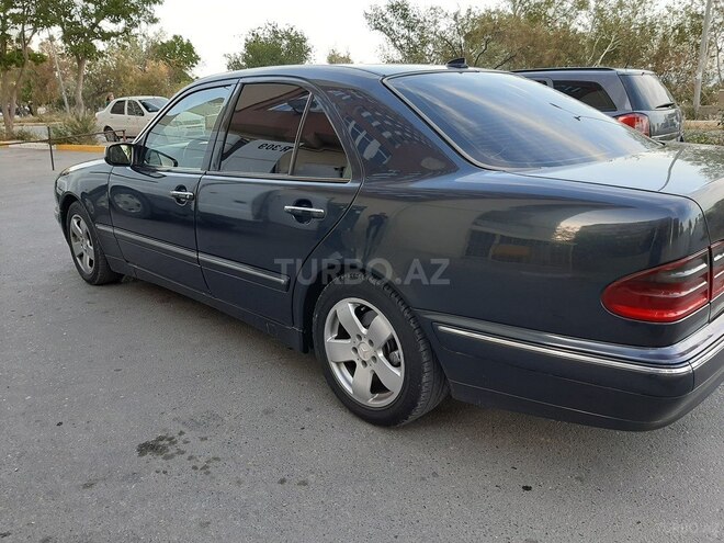 Mercedes E 270 2000, 327,917 km - 2.7 l - Bakı