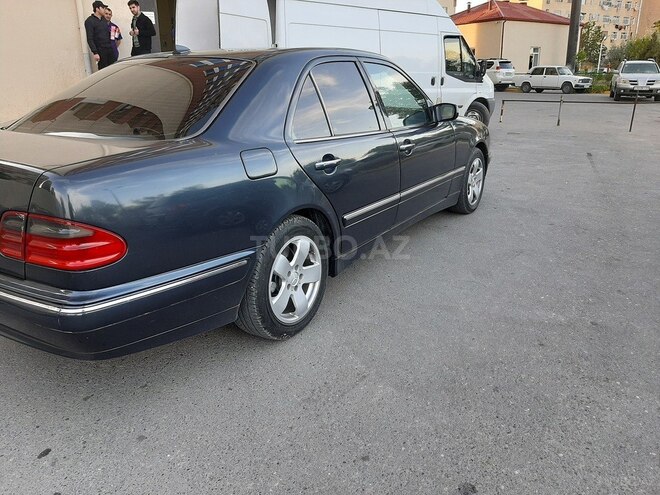 Mercedes E 270 2000, 327,917 km - 2.7 l - Bakı
