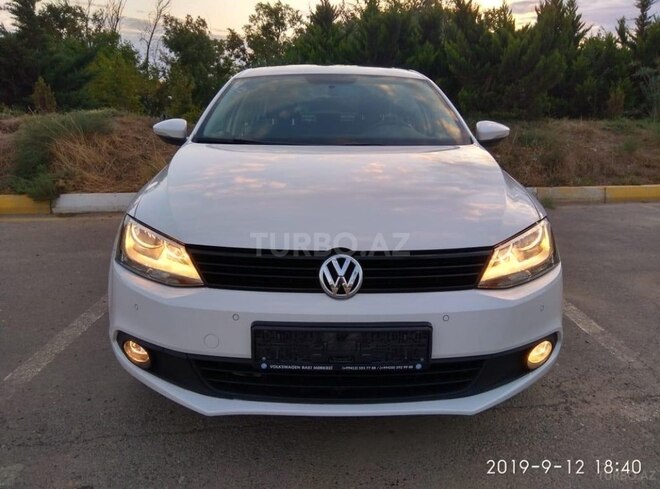Volkswagen Jetta 2013, 97,500 km - 2.0 l - Bakı