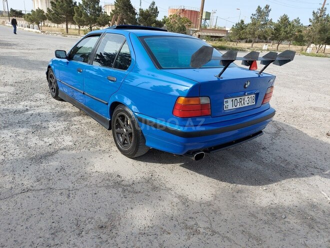 BMW 318 1993, 356,000 km - 1.8 l - Bakı