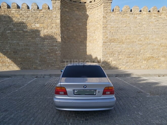 BMW 530 2001, 352,000 km - 3.0 l - Bakı