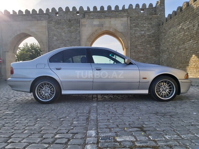 BMW 530 2001, 352,000 km - 3.0 l - Bakı