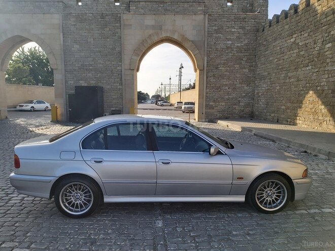 BMW 530 2001, 352,000 km - 3.0 l - Bakı