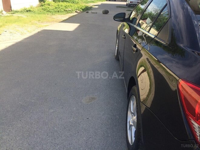 Chevrolet Cruze 2011, 280,000 km - 1.4 л - Qəbələ
