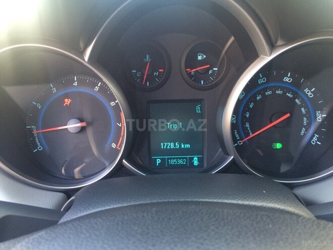 Chevrolet Cruze 2011, 280,000 km - 1.4 л - Qəbələ