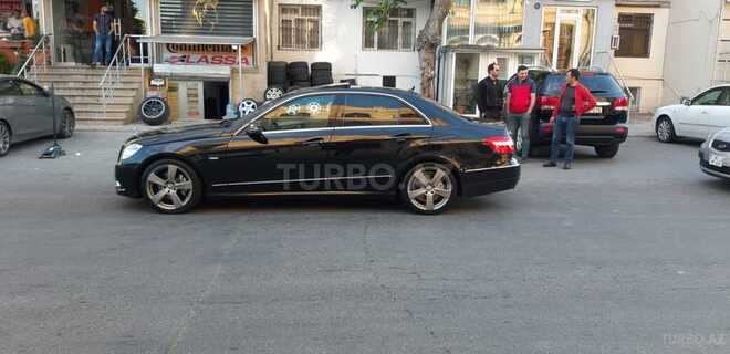 Mercedes E 350 2009, 205,000 km - 3.5 l - Bakı