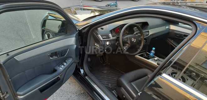 Mercedes E 350 2009, 205,000 km - 3.5 l - Bakı