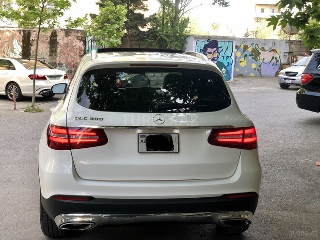 Mercedes GLC 300 2018, 17,700 km - 2.0 л - Bakı