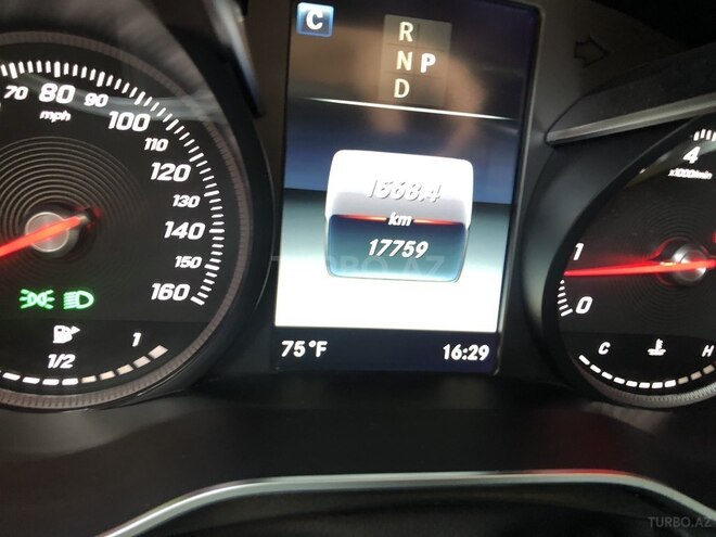 Mercedes GLC 300 2018, 17,700 km - 2.0 л - Bakı