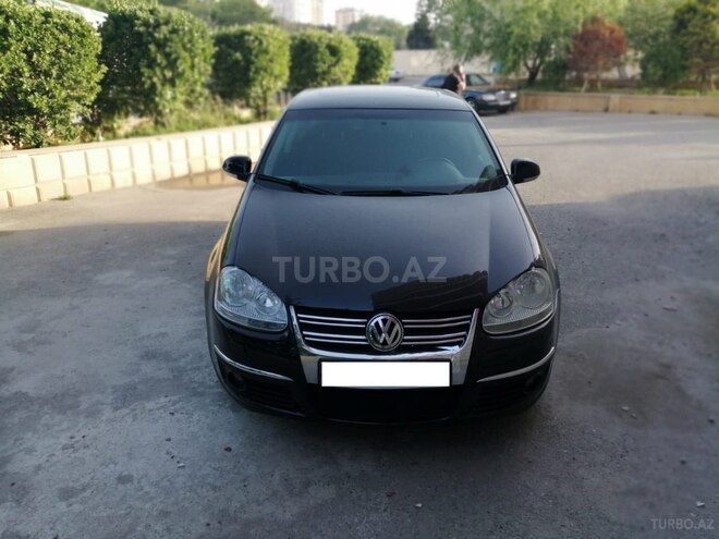 Volkswagen Jetta 2010, 210,331 km - 1.6 л - Bakı