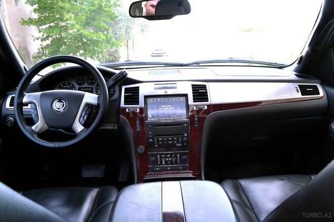 Cadillac Escalade 2009, 180,000 km - 6.2 l - Bakı