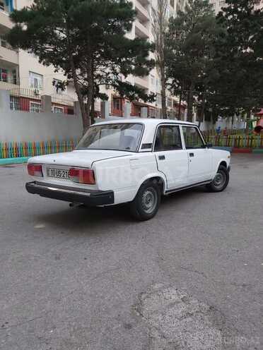 LADA (VAZ) 2107 2006, 179,000 km - 1.6 л - Bakı