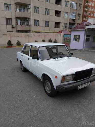 LADA (VAZ) 2107 2006, 179,000 km - 1.6 л - Bakı
