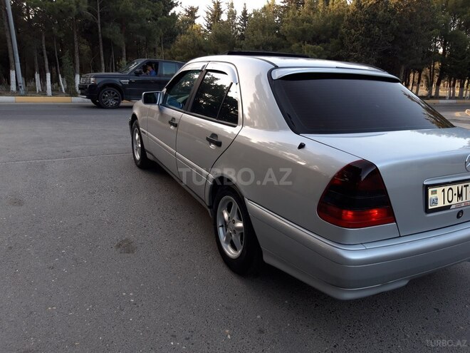 Mercedes C 220 1997, 350,000 km - 2.2 l - Sumqayıt
