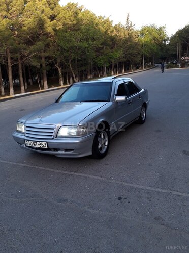 Mercedes C 220 1997, 350,000 km - 2.2 l - Sumqayıt
