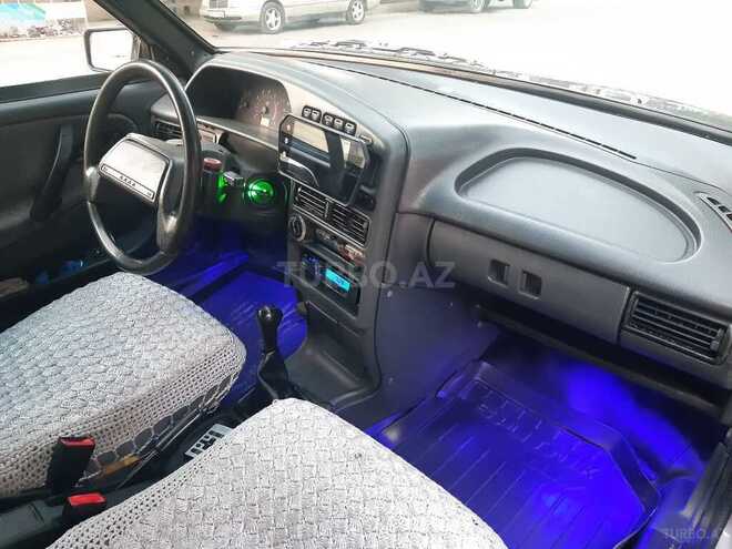 LADA (VAZ) 2115 2007, 100,000 km - 1.6 l - Salyan
