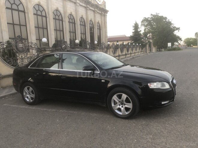 Audi A4 2005, 211,000 km - 2.0 l - Masallı