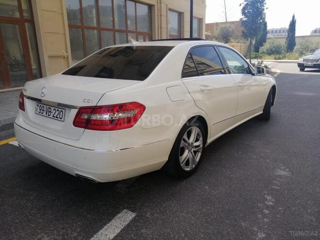 Mercedes E 220 2012, 182,000 km - 2.2 л - Bakı