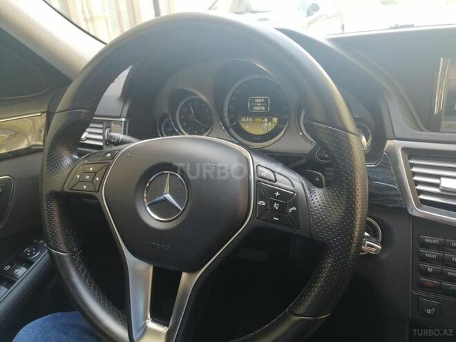 Mercedes E 220 2012, 182,000 km - 2.2 л - Bakı