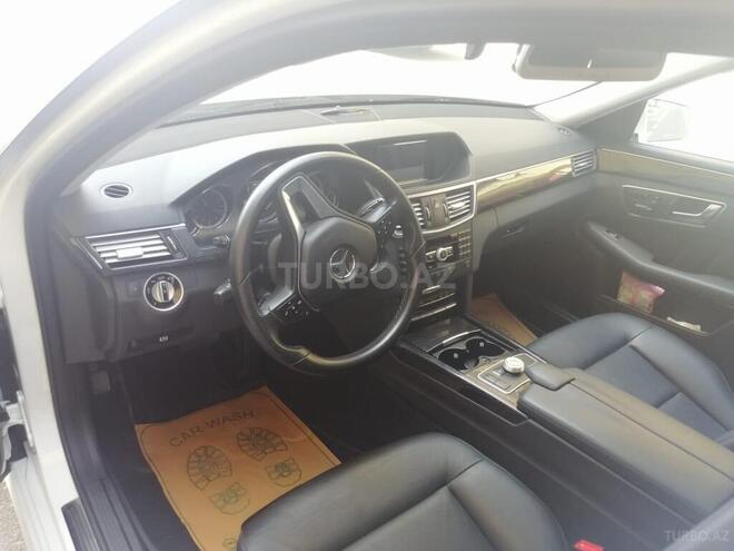Mercedes E 220 2012, 182,000 km - 2.2 л - Bakı