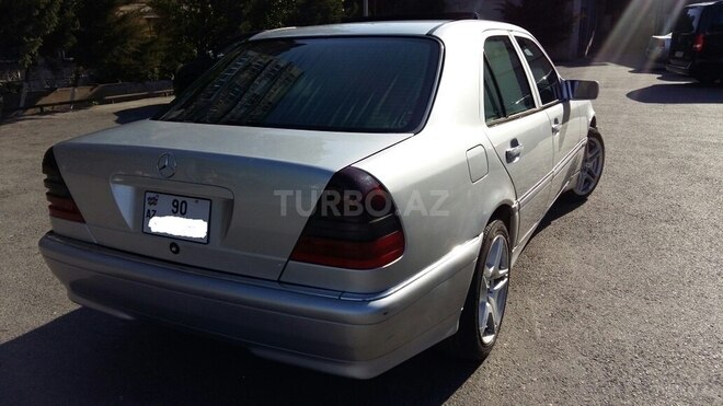 Mercedes C 230 2000, 280,000 km - 2.3 л - Bakı