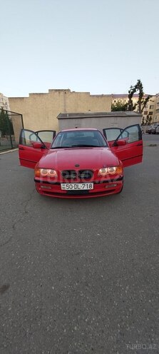 BMW 318 2000, 267,000 km - 1.9 л - Sumqayıt