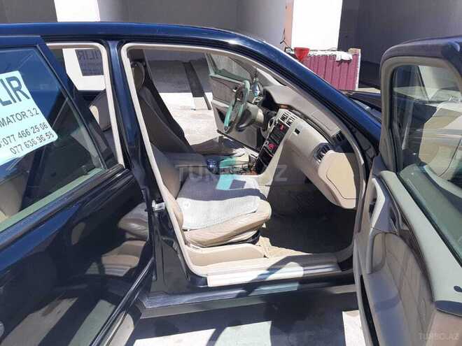 Mercedes E 320 1999, 270,000 km - 3.2 л - Bakı