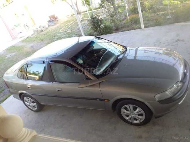 Opel Vectra 1997, 42,000 km - 1.8 l - Ağdaş