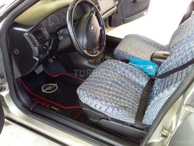 Opel Vectra 1997, 42,000 km - 1.8 l - Ağdaş