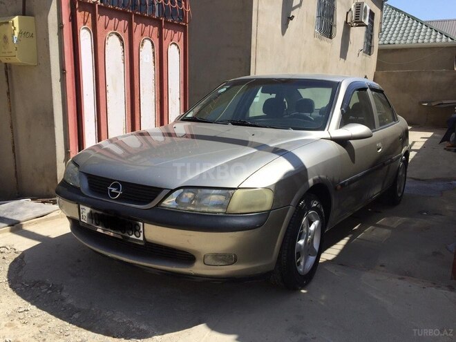 Opel Vectra 1996, 250,000 km - 1.6 l - Bakı