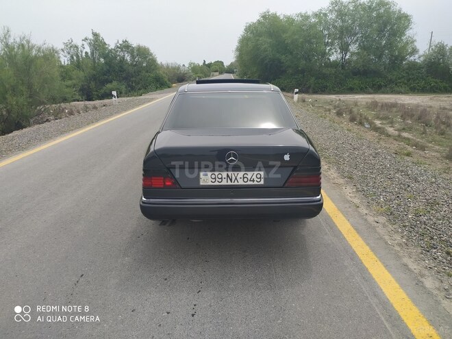 Mercedes E 250 1992, 785,321 km - 2.5 l - Bakı