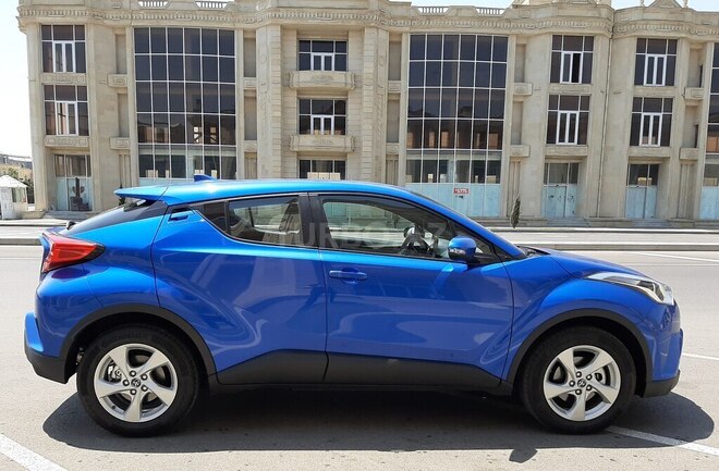 Toyota C-HR 2019, 12,000 km - 2.0 л - Bakı