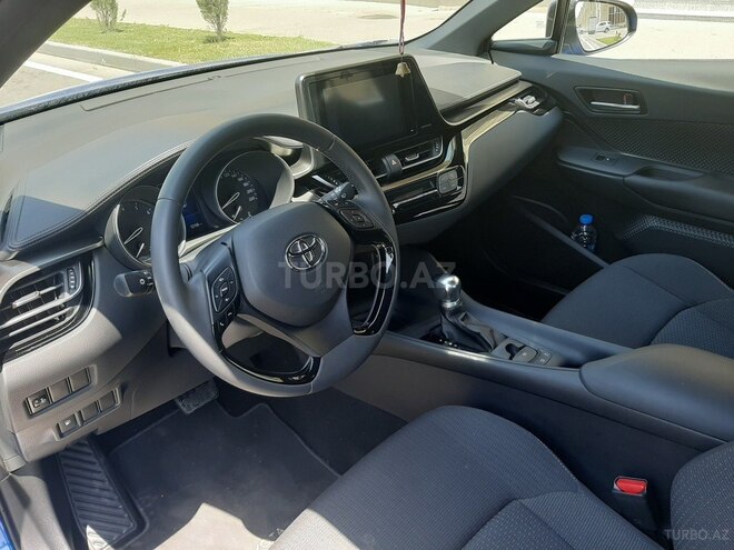 Toyota C-HR 2019, 12,000 km - 2.0 л - Bakı