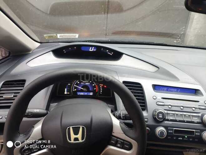 Honda Civic 2008, 80,000 km - 1.3 l - Bakı