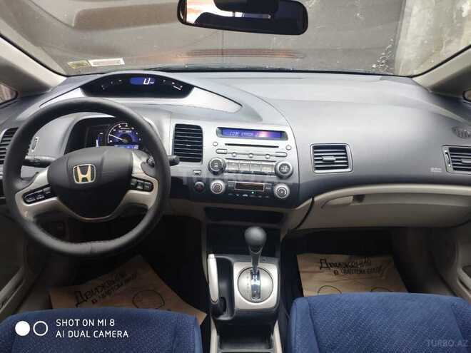 Honda Civic 2008, 80,000 km - 1.3 l - Bakı